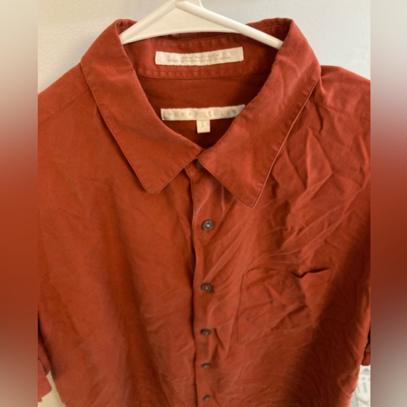 Perry Ellis Mens 100% Silk burnt orange Short sleeve pocket dress shirt Sz.Large - Picture 2 of 4